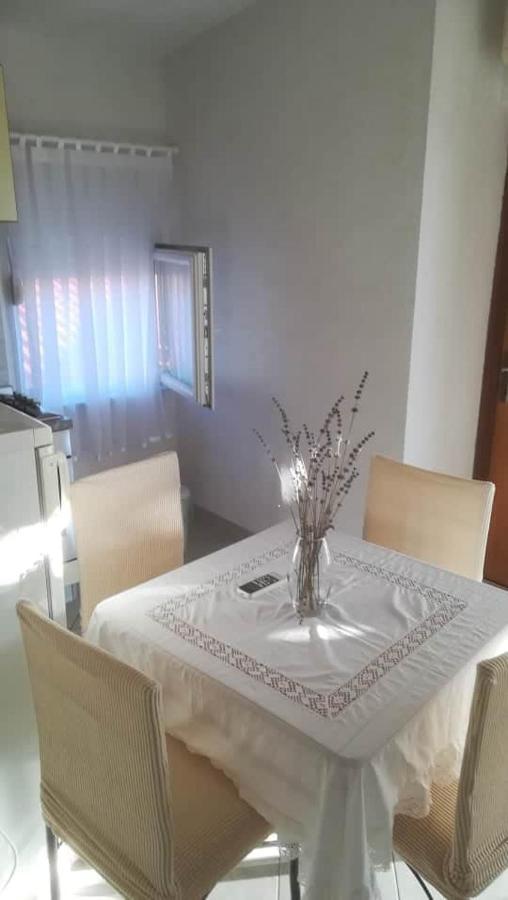 Apartment Krmpotic ヴィル エクステリア 写真